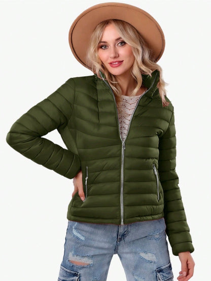 Chaqueta forrada de pelusa y elástico lateral