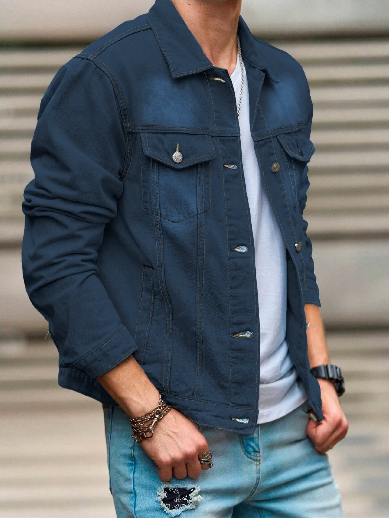 Chamarras de Mezclilla con Diseño Clásico