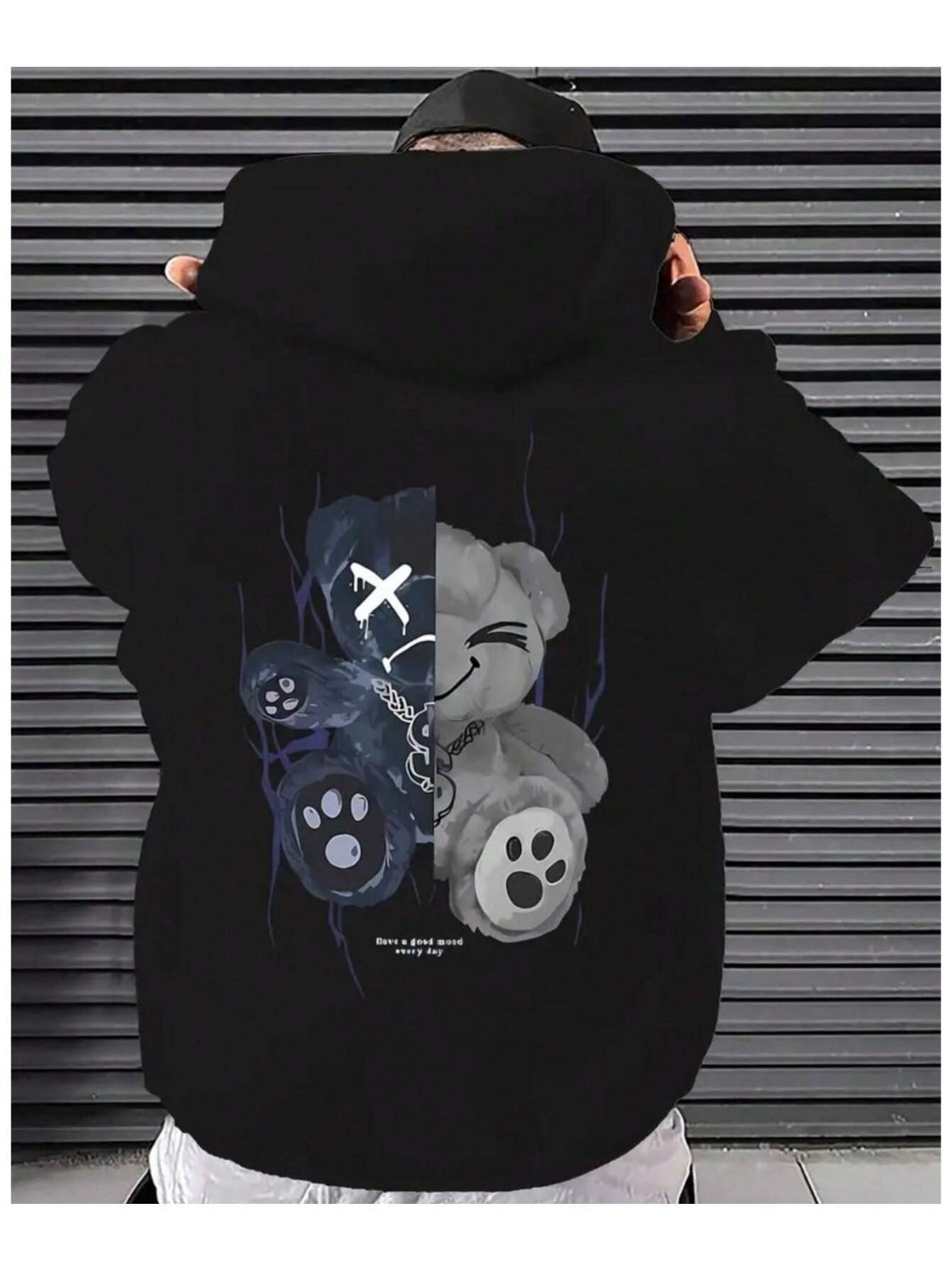 Sudadera de manga larga con capucha estampado de toque hidro