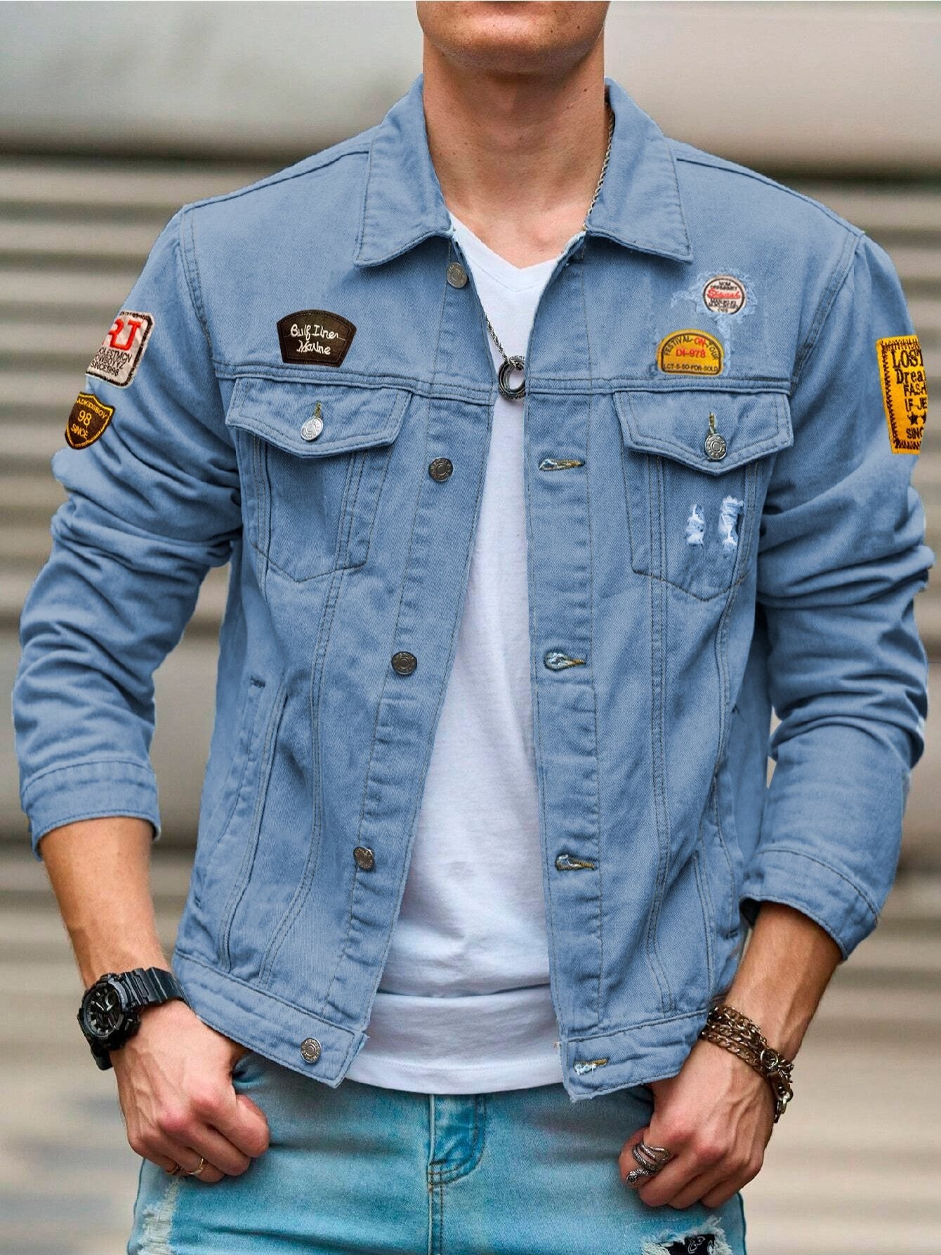 Chamarras de Mezclilla con Diseño Clásico