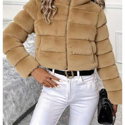 Abrigo Elegante de Piel Sintética