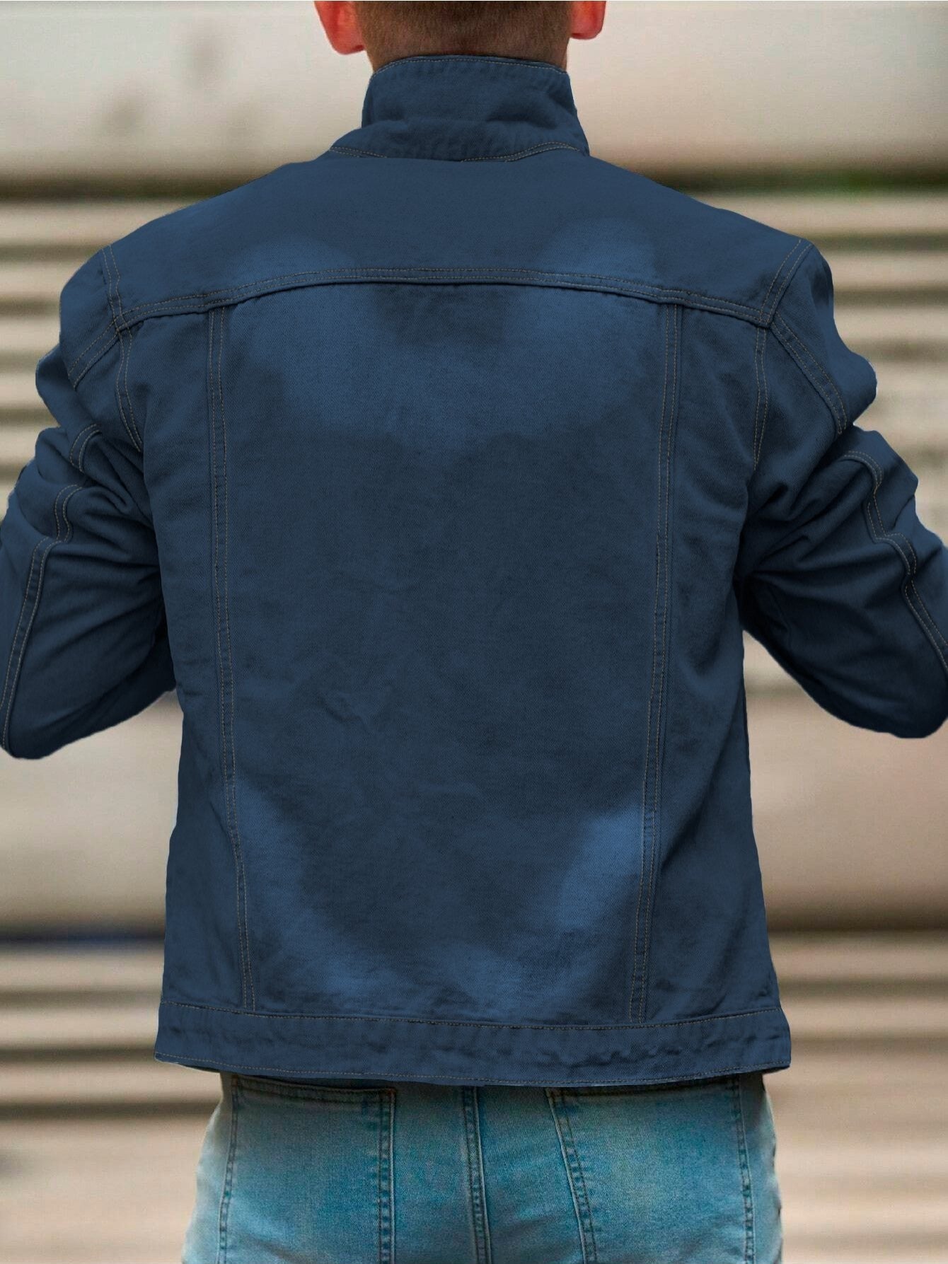 Chamarras de Mezclilla con Diseño Clásico