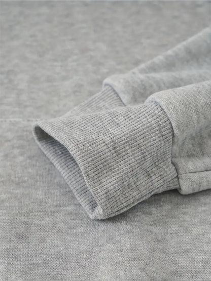 Capucha Térmica con Estampado de Corazón