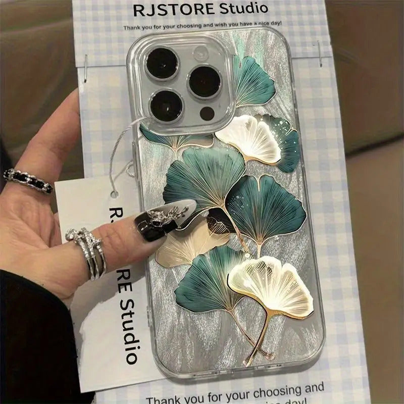 Hoja de ginkgo en seda de plumas de plata