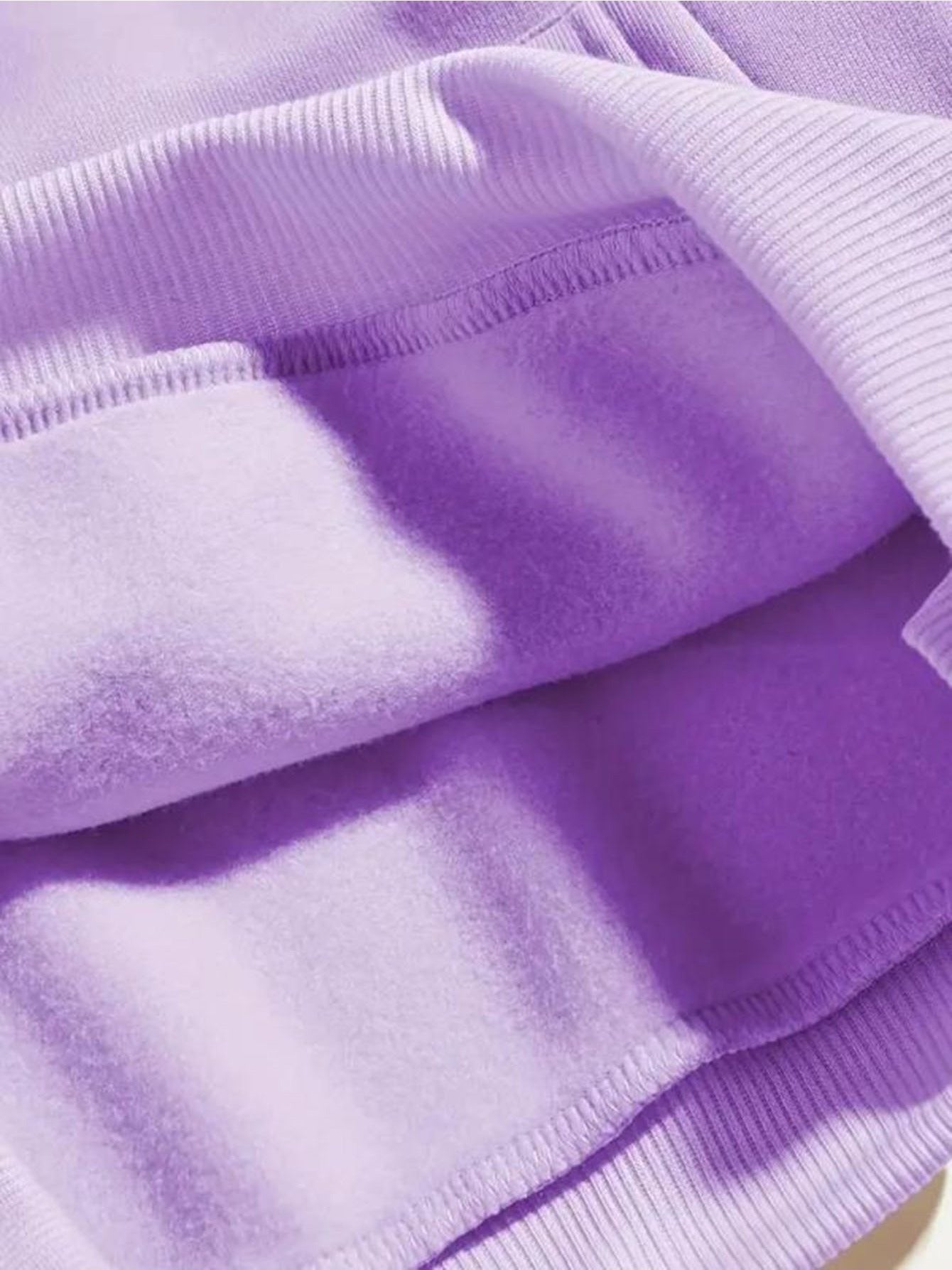 Capucha Térmica con Estampado de Corazón