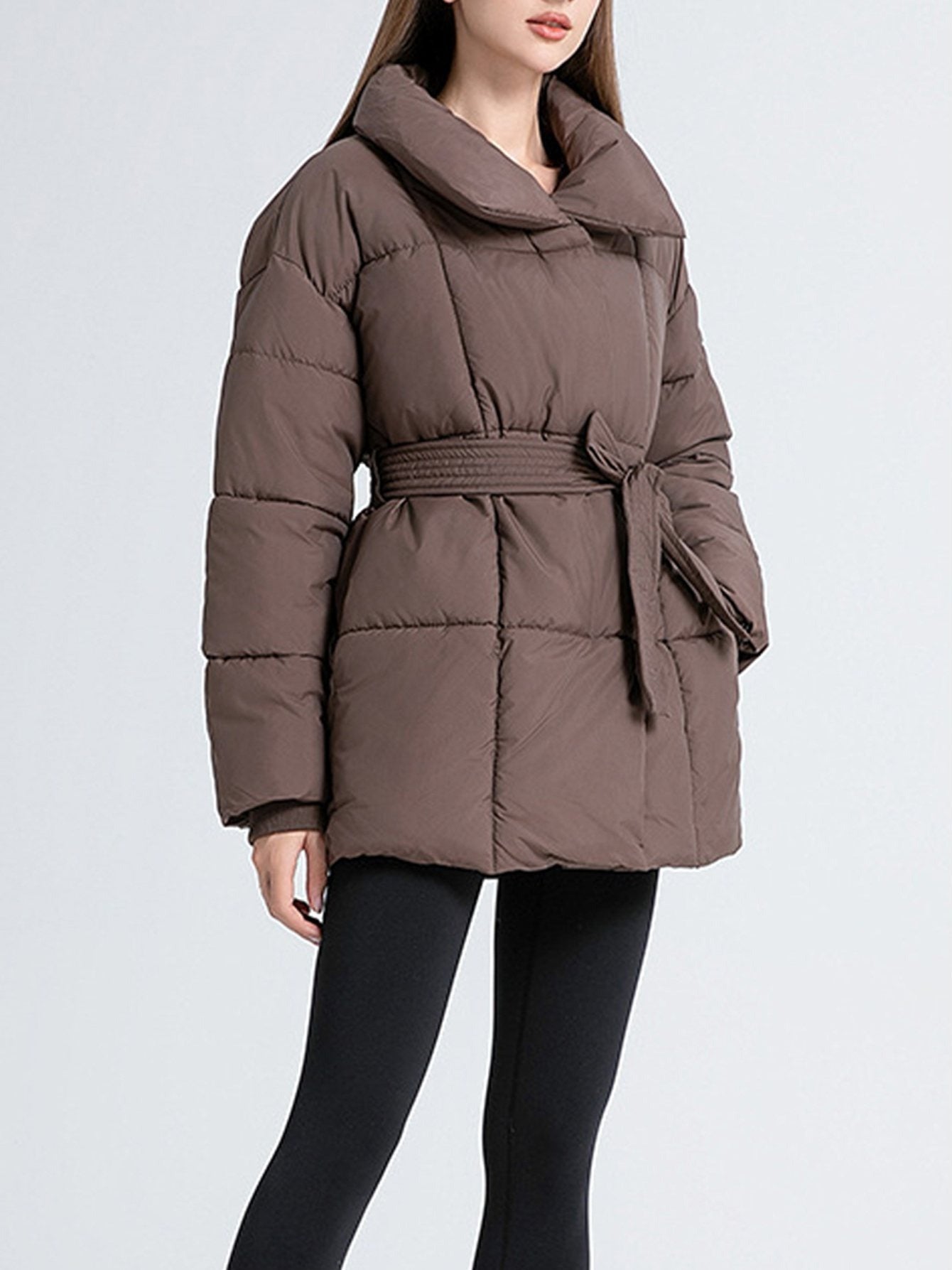 Abrigo acolchado versátil y holgado para mujer