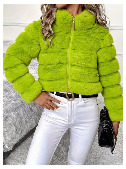 Abrigo Elegante de Piel Sintética