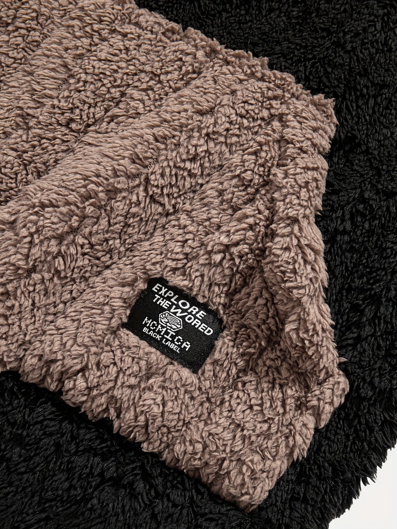 Sudadera con Capucha de Felpa