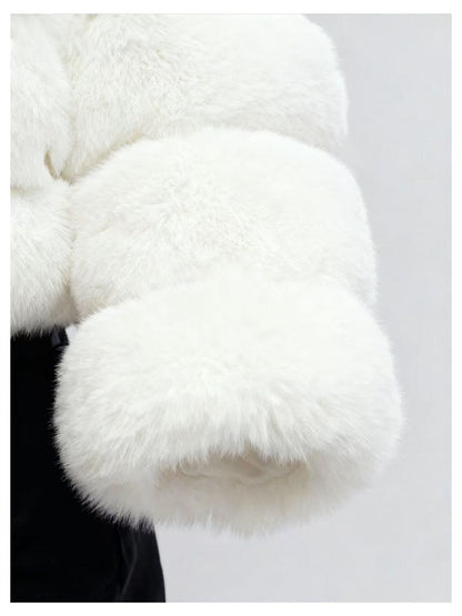 Abrigo Elegante de Piel Sintética