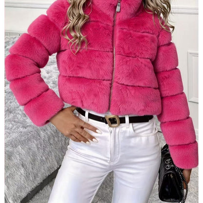 Abrigo Elegante de Piel Sintética