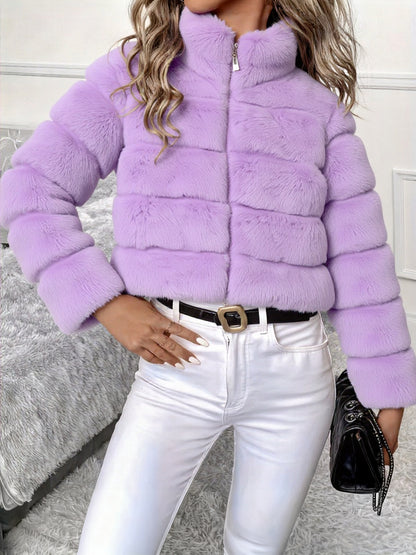 Abrigo Elegante de Piel Sintética