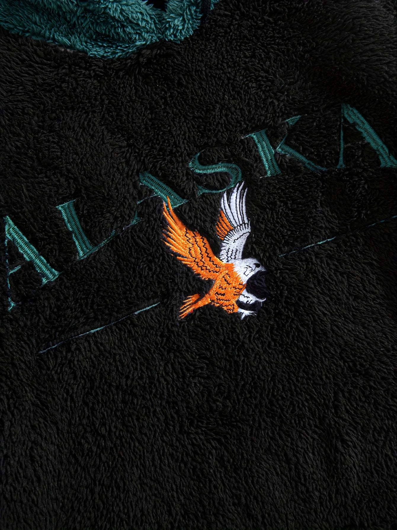 Sudadera con capucha de forro polar